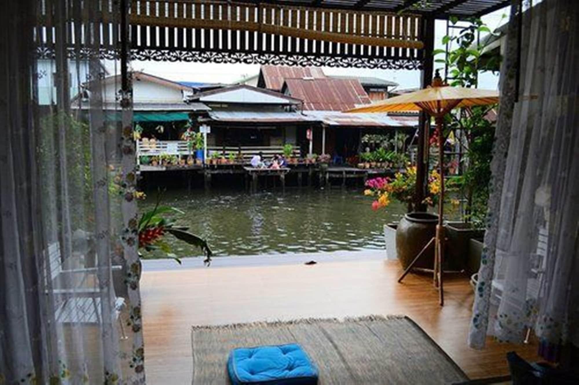 Hotel Bangluang House Bangkok Exterior foto