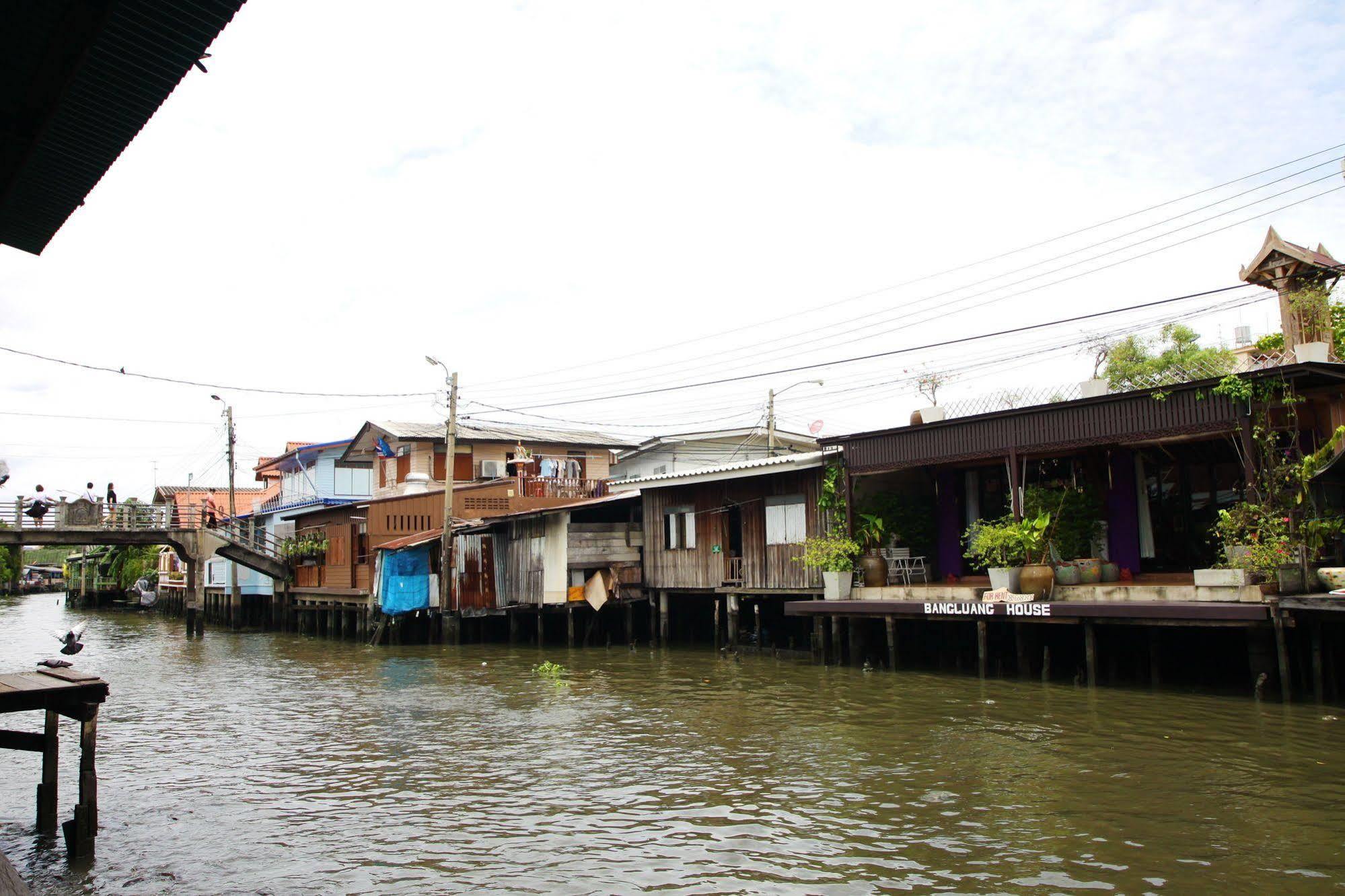 Hotel Bangluang House Bangkok Exterior foto