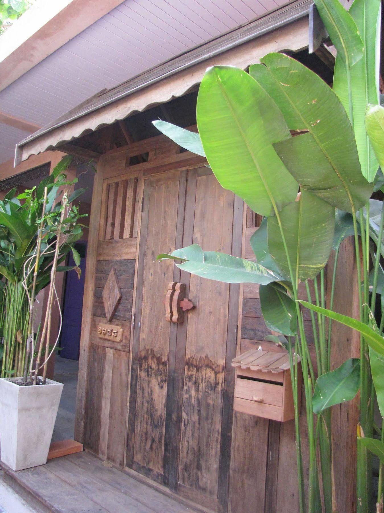 Hotel Bangluang House Bangkok Exterior foto